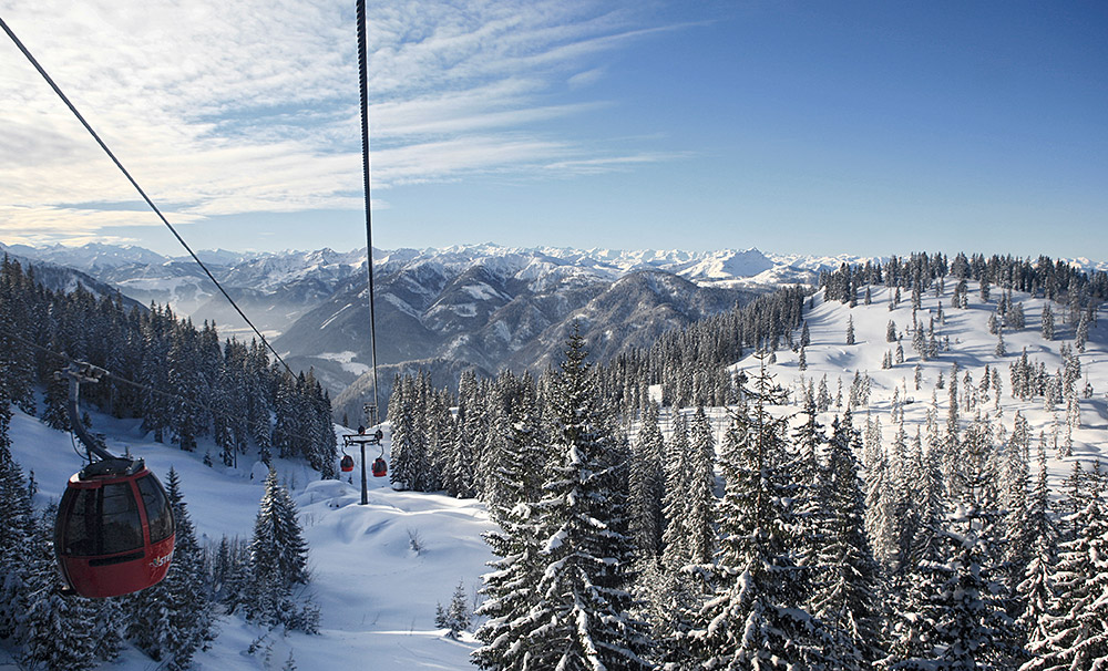 Waidring - ski resort Steinplatte - winter holiday